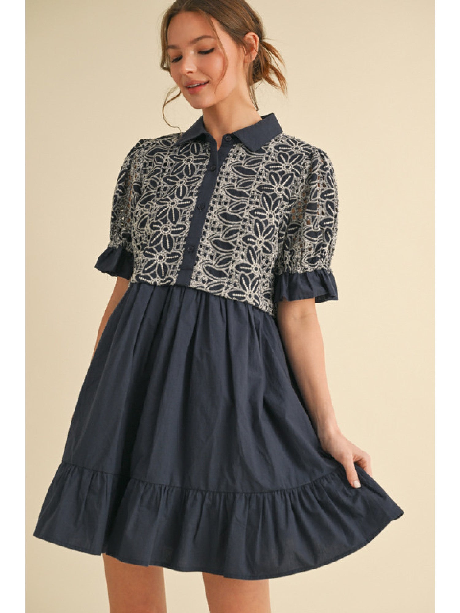 Ladylike Lace Detailed Ruffle Hem Dress