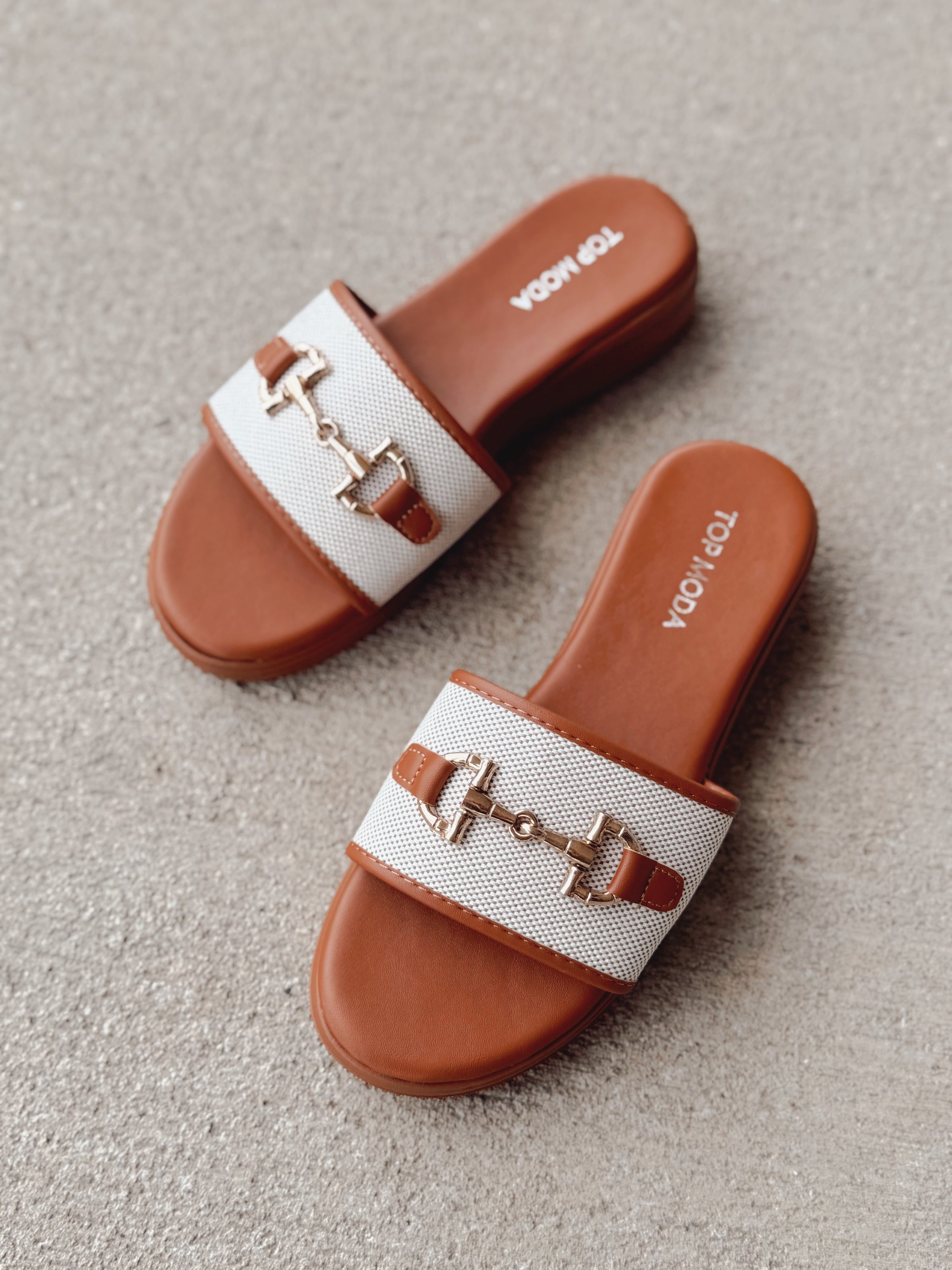 Salado Summer Bit Platform Sandals / Slides