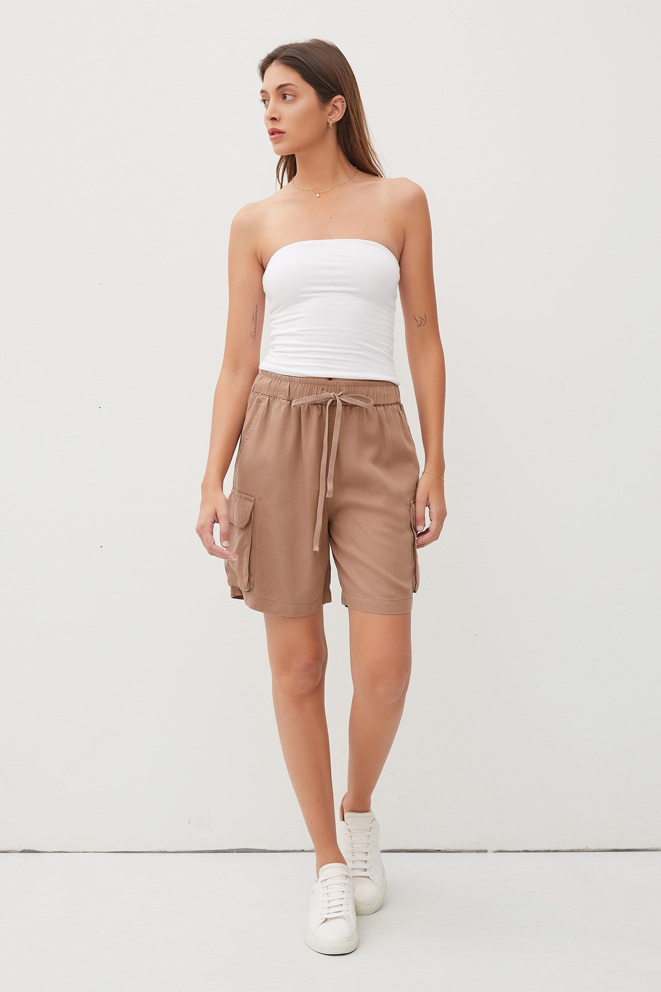 Easy & Efficient Tencel Cargo Shorts - Dark Sand