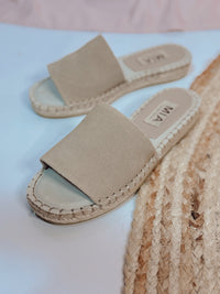 Noveli Suede Sandal - Taupe