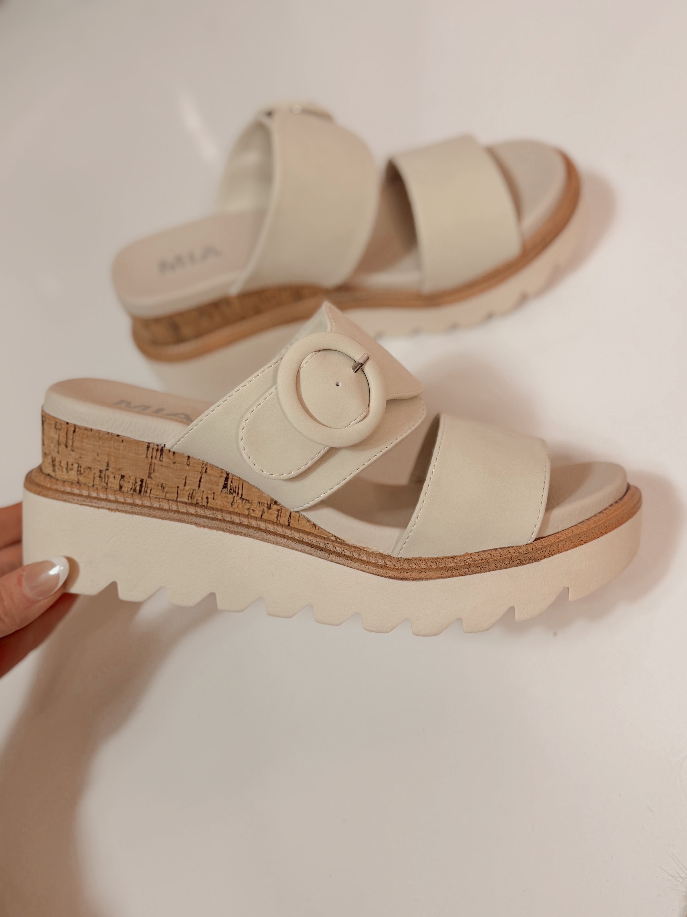 Mia Odal Wedge Sandals - Seashell