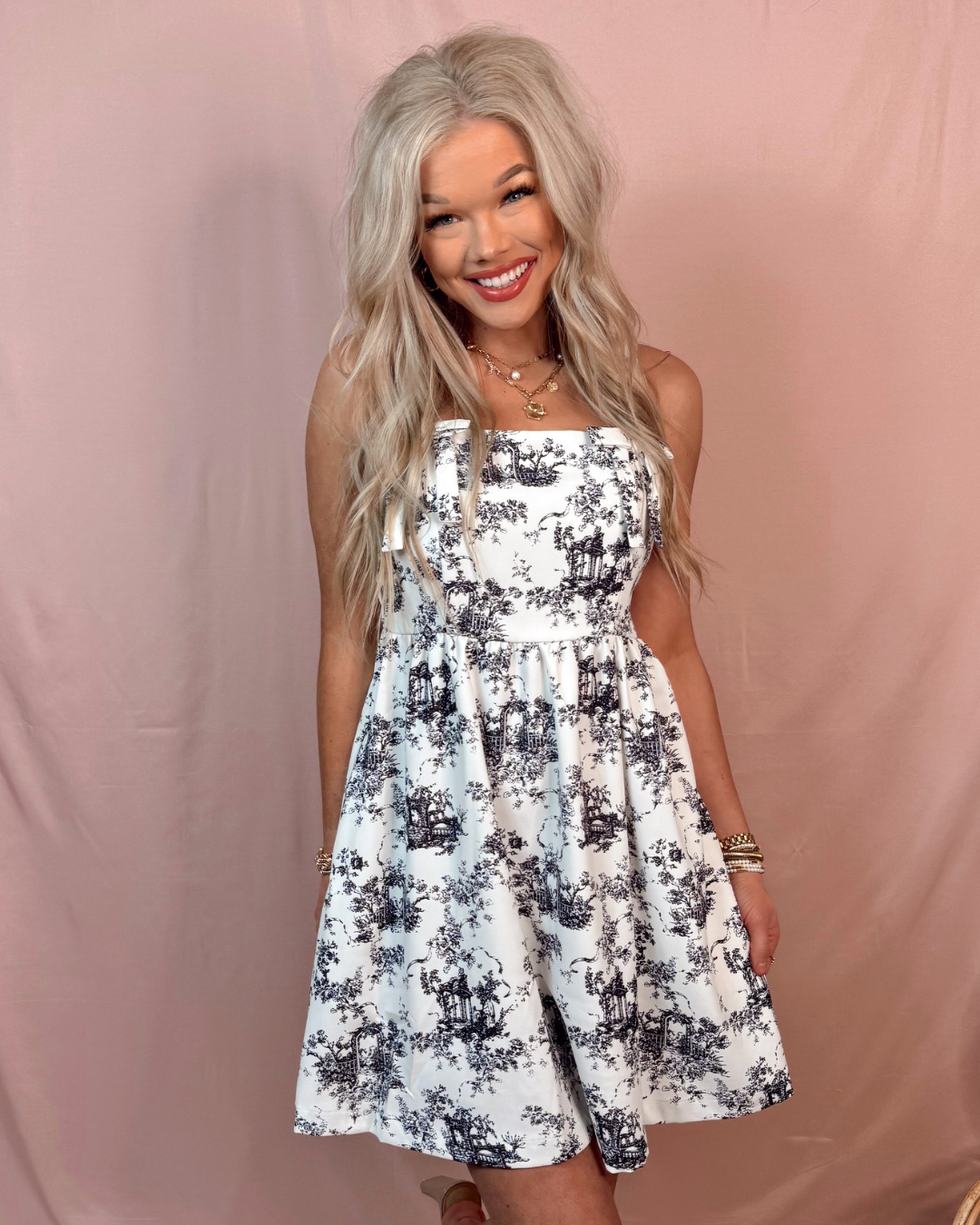 To The Courtyard Floral Mini Dress - Black