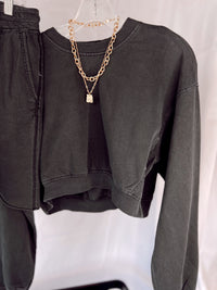 Simply Cropped Sweatshirt- Black