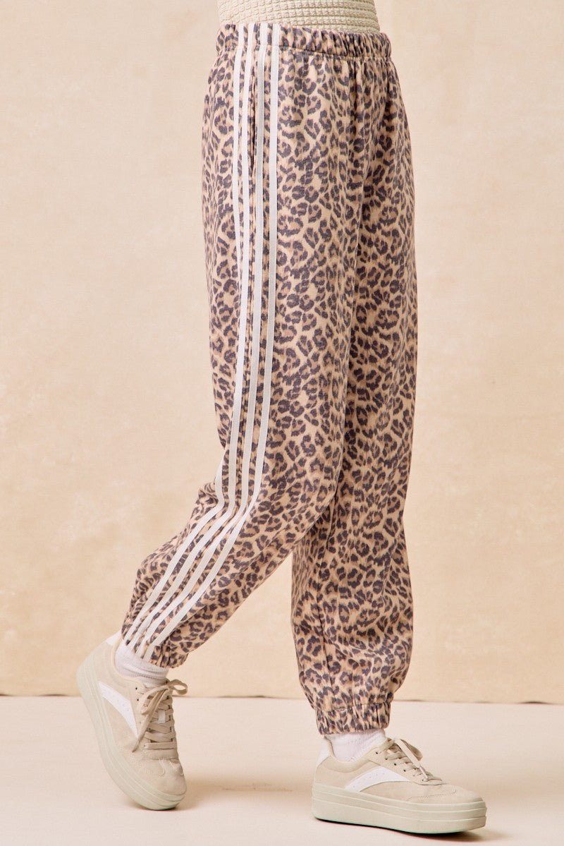 Side Lines Leopard Jogger Pants