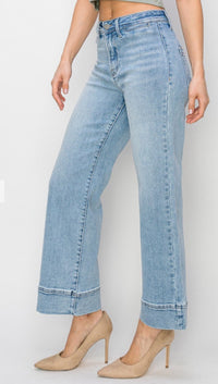 Dreamweaver Denim High Rise Wide Leg Cropped Jeans
