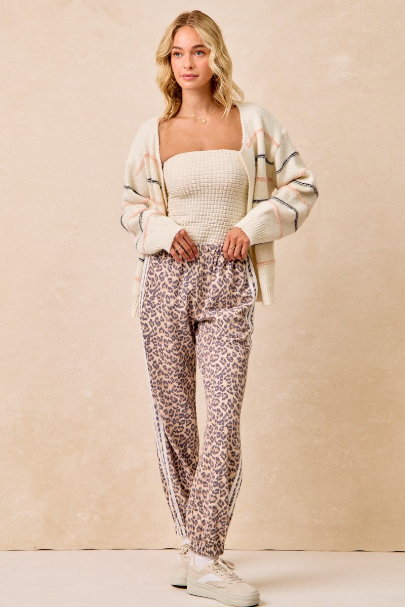 Side Lines Leopard Jogger Pants
