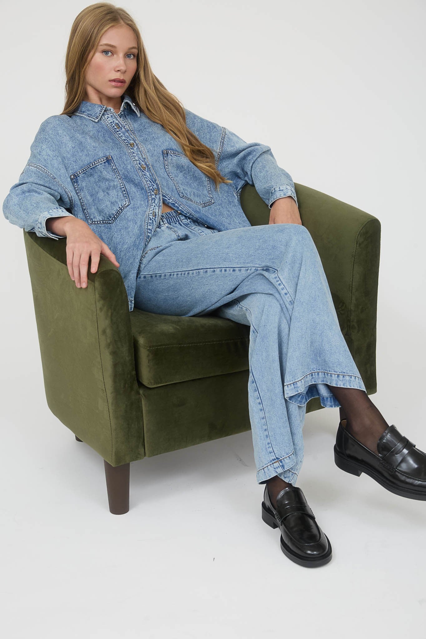 Denim Days Long Sleeve Button Up - Chambray