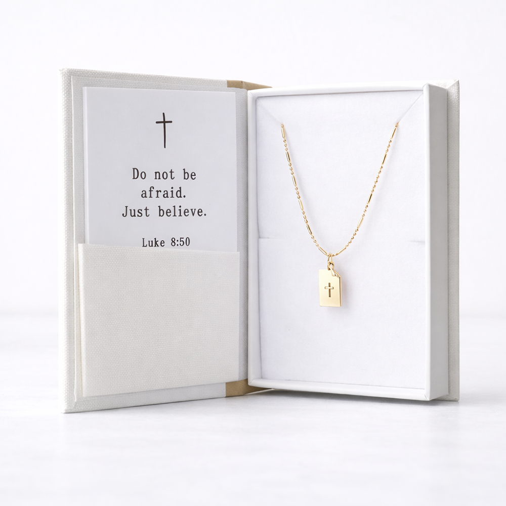 Lenny & Eva | Storytellers Necklace Collection : Cross - Luke 8:50