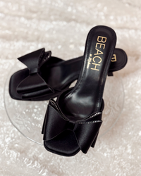 COCONUTS BY MATISSE Holland Heels