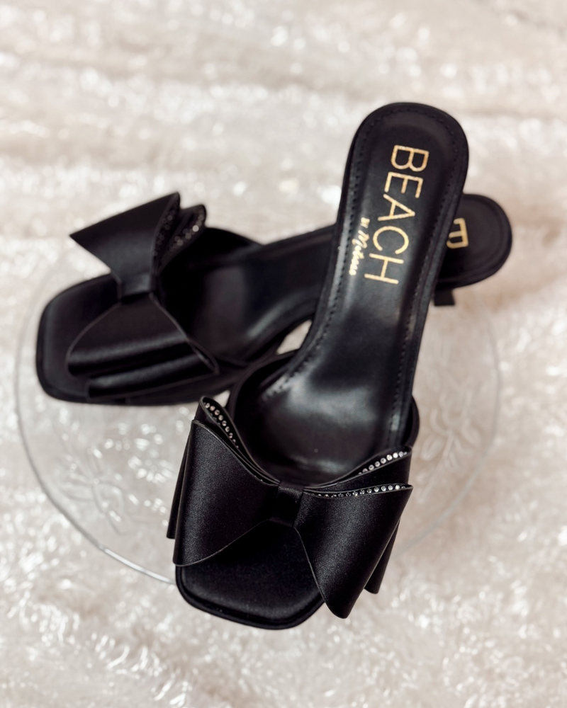 COCONUTS BY MATISSE Holland Heels