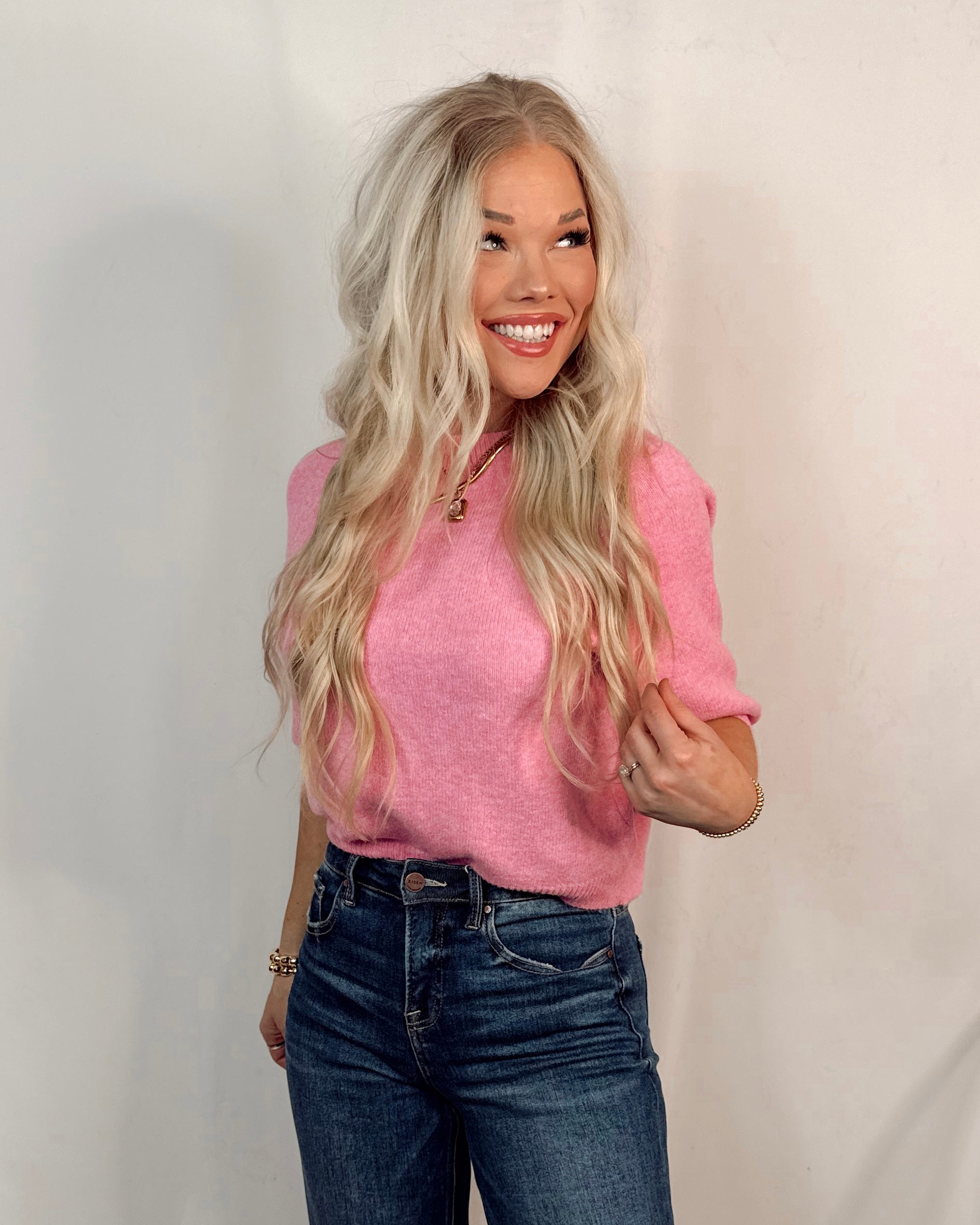 Aspen Lightweight Short Sleeve Knit Blouse in Pink