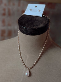 Golden Empress Beaded Necklace w/ Pearl + Earrings