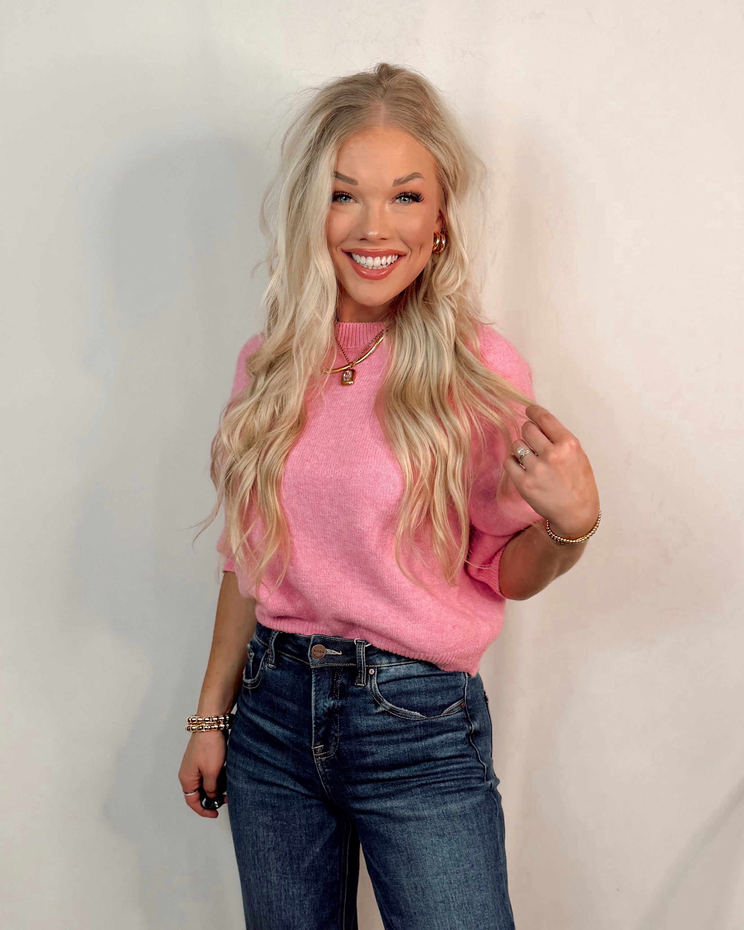 Aspen Lightweight Short Sleeve Knit Blouse in Pink