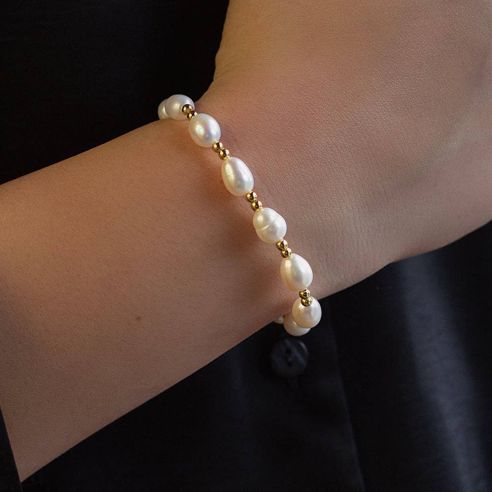 Lenny & Eva Tarnish Resistant Pearl & Gold Duo Beaded Stretch Bracelet