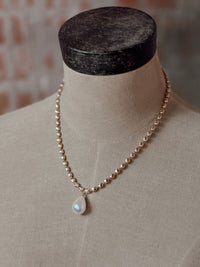 Golden Empress Beaded Necklace w/ Pearl + Earrings