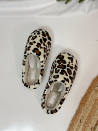 Get Cozi Leopard Slippers