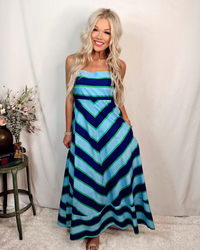 Oceanfront Stroll Sleeveless Striped Midi Dress - Navy
