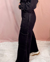 Off Duty Mineral Wash Cargo Pants - Black