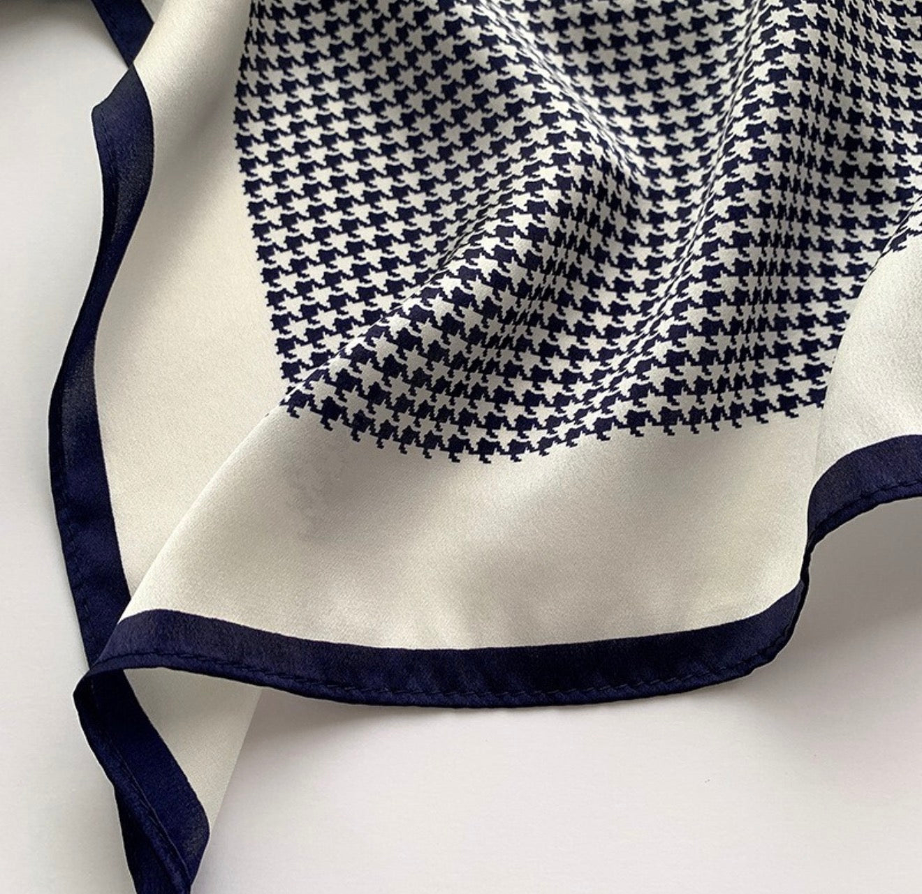 Houndstooth Satin Detailed Print Square Scarf
