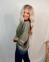 Colorado Contrast Trim Short Sleeve Sweater Top in Olive Green