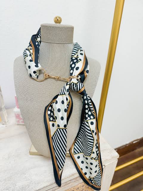 Abstract Polka Dot Detailed Print Scarf Necklace w/ Bit Charm