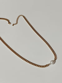 Pearl & Poise Cable Chain Necklace w/pearl accent