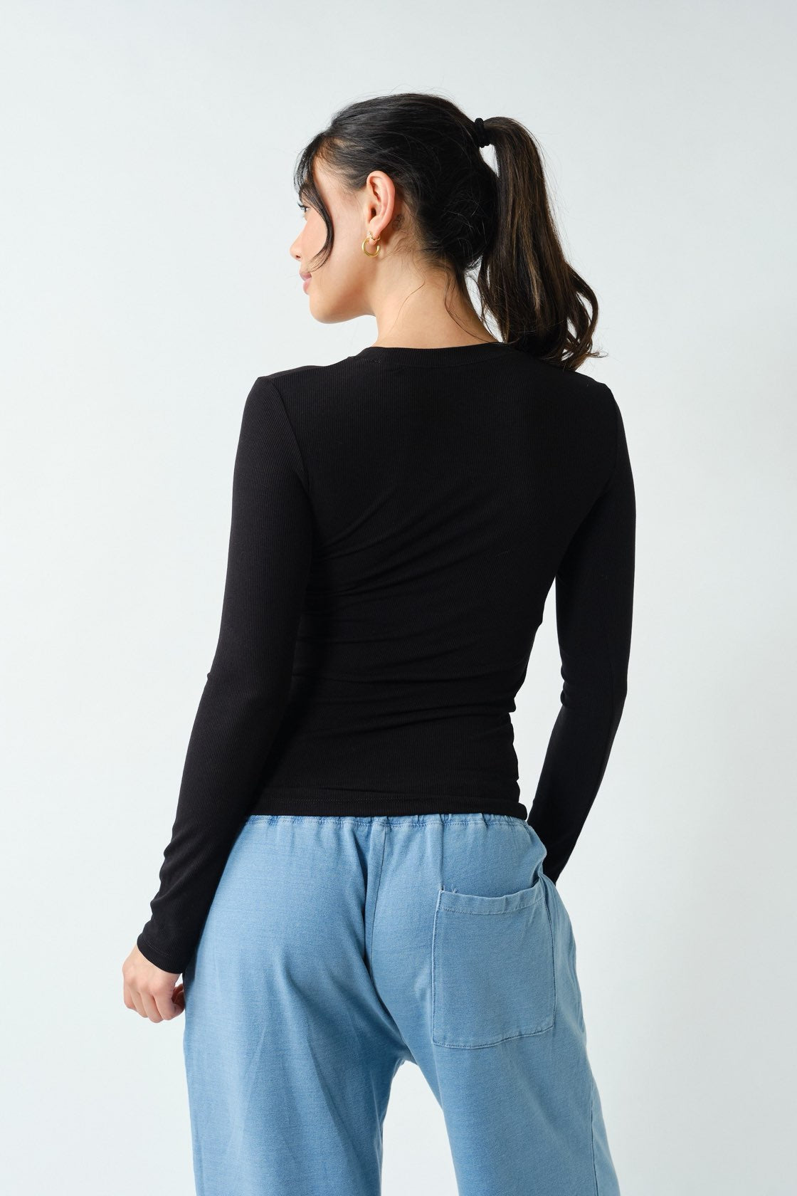 On Repeat Ribbed Long Sleeve Basic Top - Black