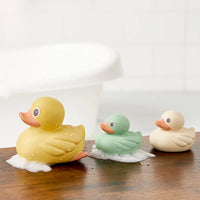 Itzy Ritzy - Itzy Ducky Family Bath Toy Set