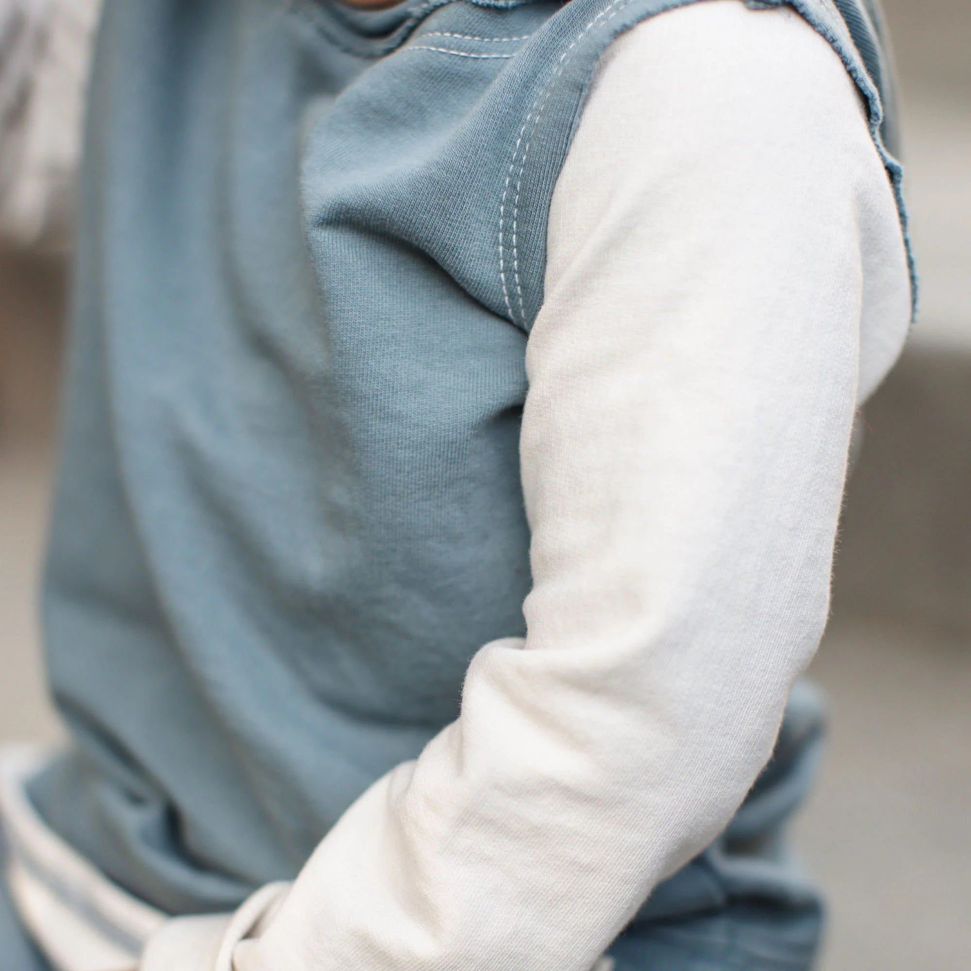 Kids Two-Toned 2-Piece Acid Wash Sweatshirt & Pants Outfit Set