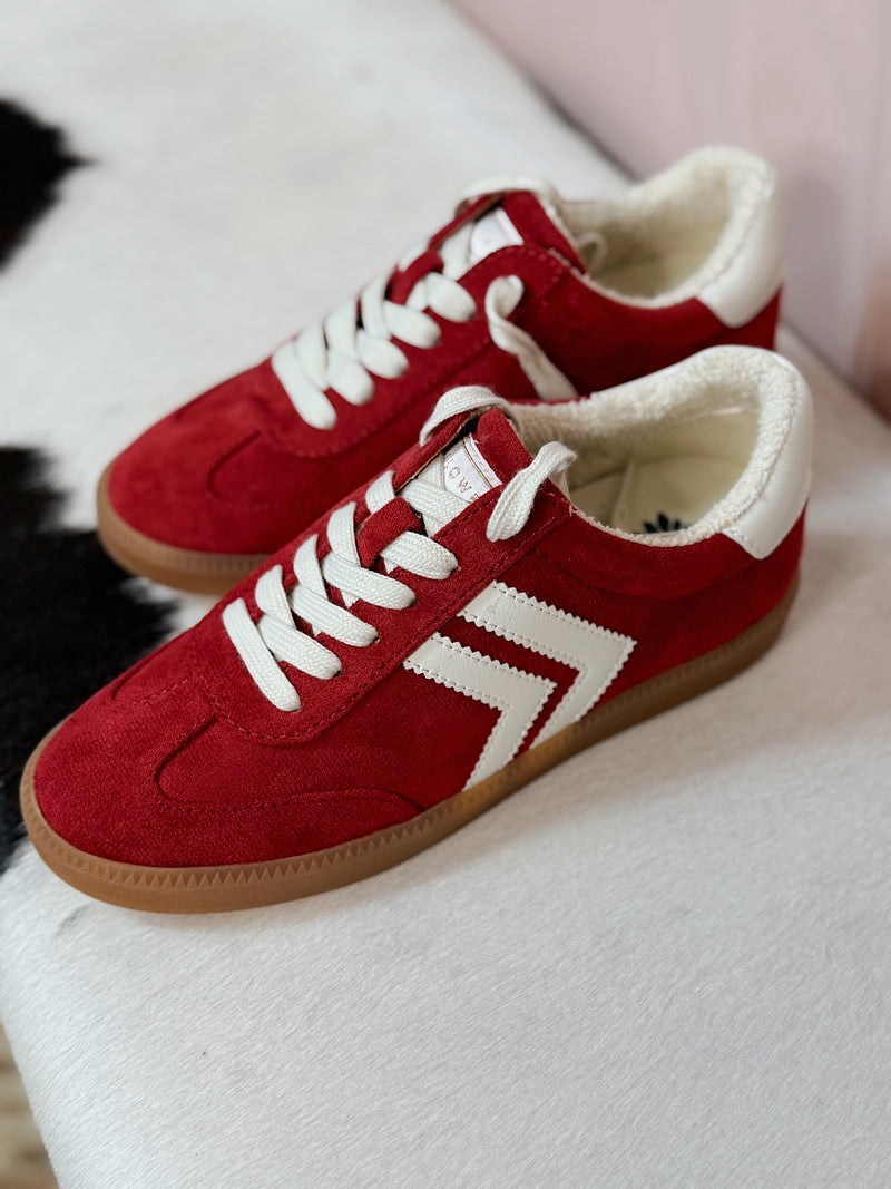 Yellow Box Red Zera Sneakers