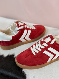 Yellow Box Red Zera Sneakers