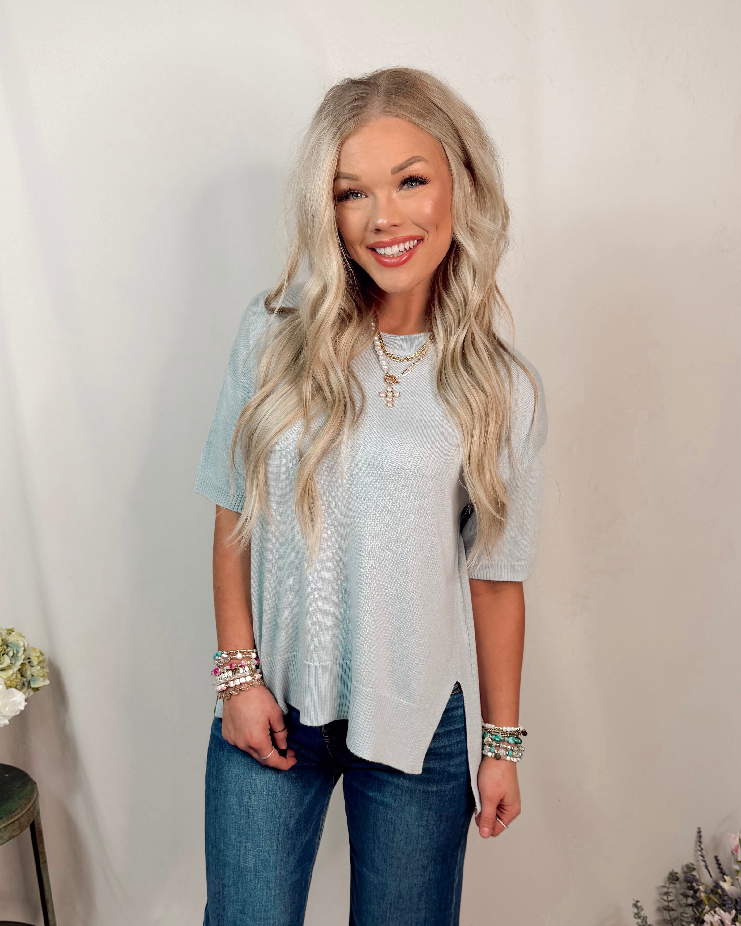 Season Staple Everyday Knit Short Sleeve Blouse in Baby Blue