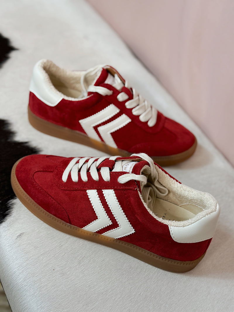 Yellow Box Red Zera Sneakers