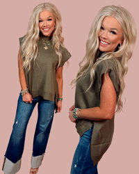 Cabernet & Cashmere Knit Everyday Hi-Low Blouse - Olive