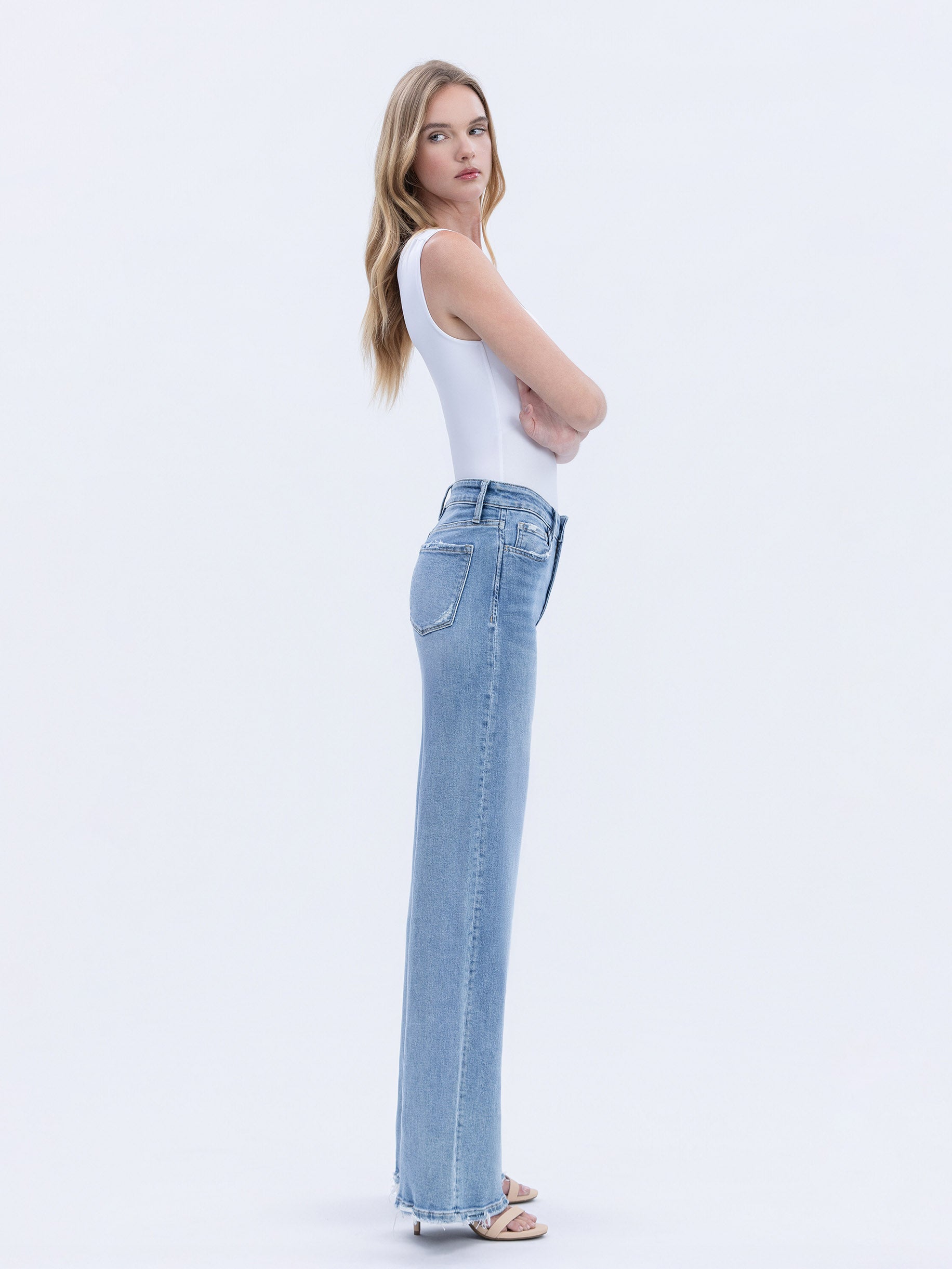 Faded Fame High Rise Wide Leg Jeans - Light Wash