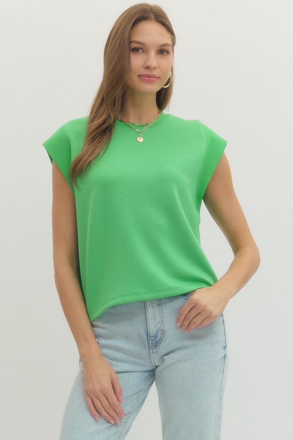 Casually Cool Cap Sleeve Everyday Staple Blouse in Kelly Green