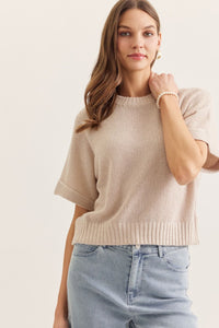 Coastal Cocoa Lightweight Knit Chic Everyday Staple Top in Oatmeal