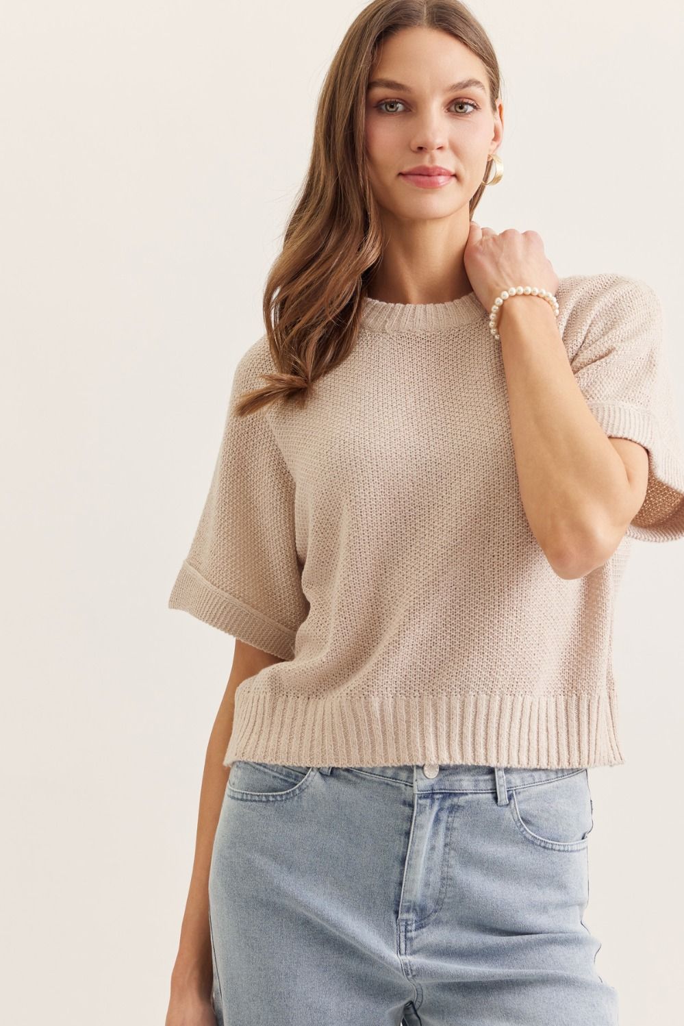 Coastal Cocoa Lightweight Knit Chic Everyday Staple Top in Oatmeal