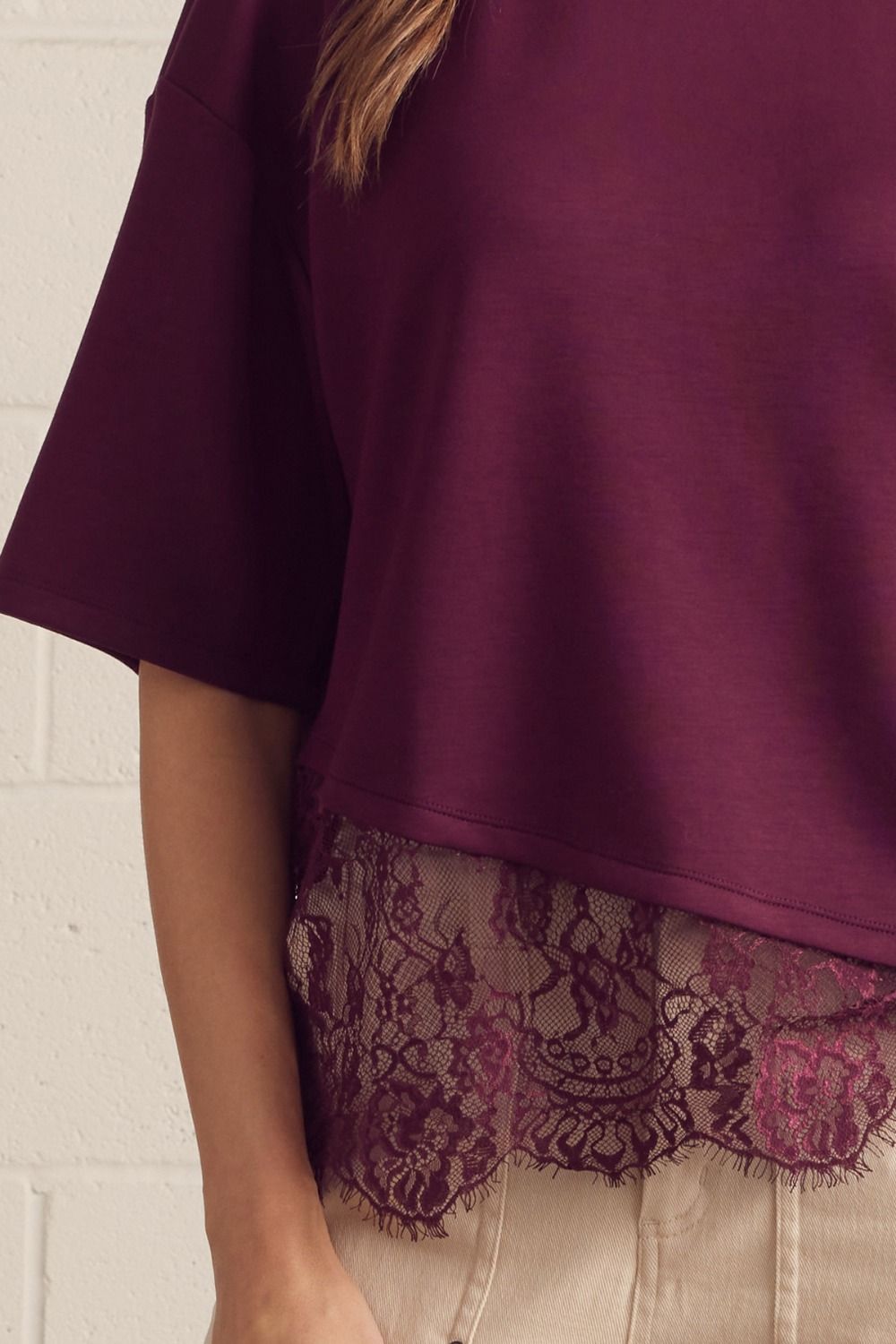 Legacy & Lace Scallop Detailed Blouse in Maroon