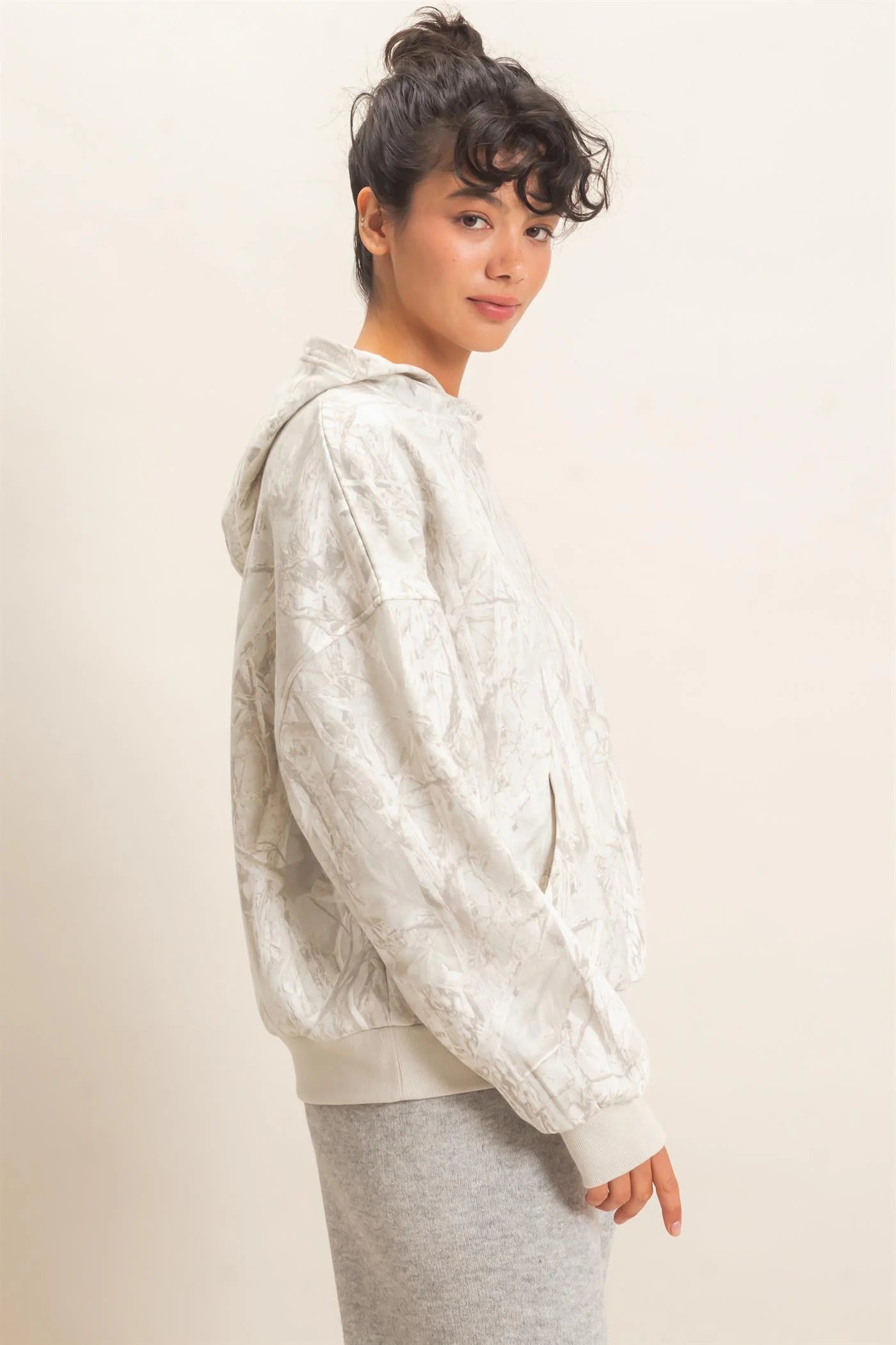 Casually Camo Knit Hooded Pullover - Gray