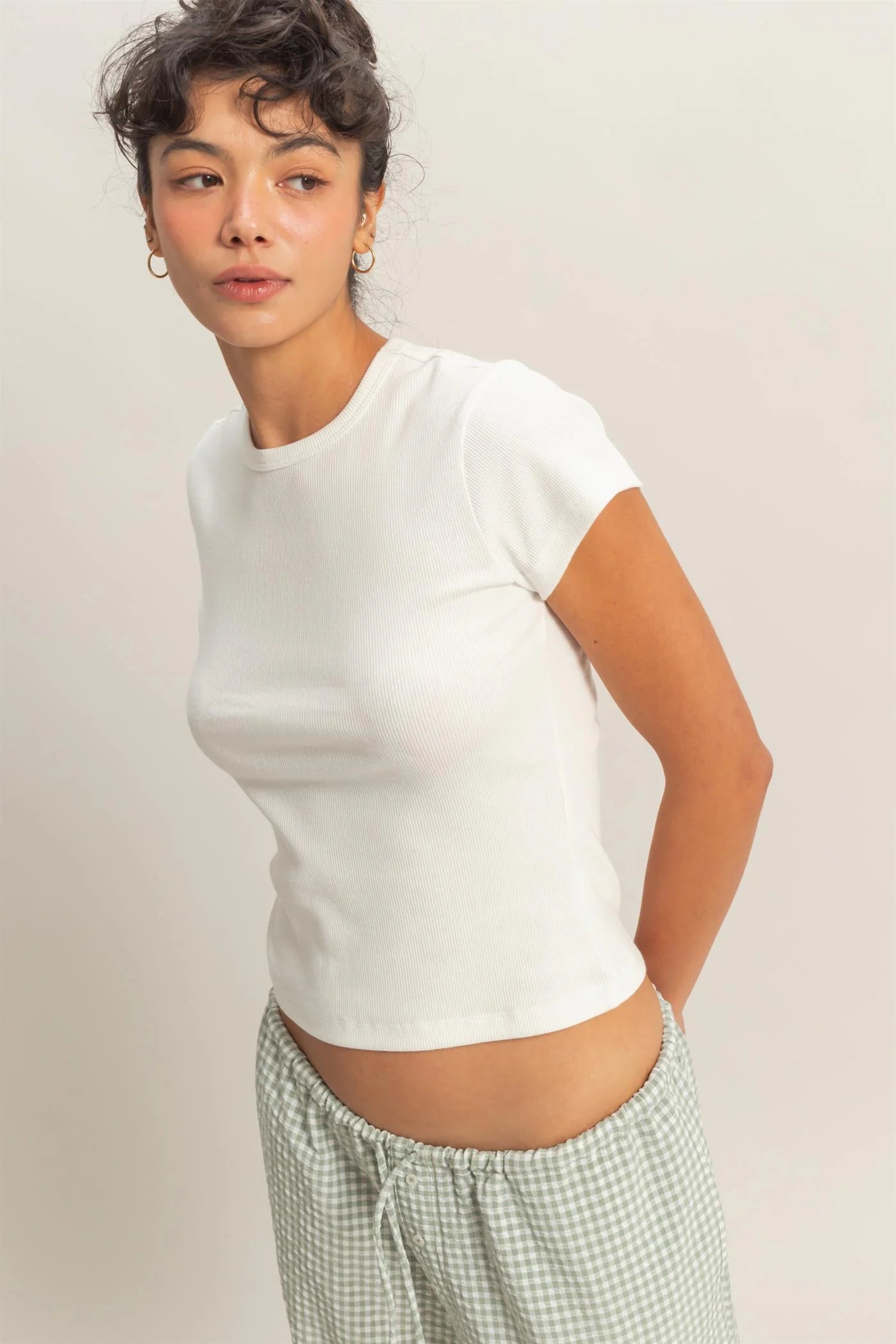 Minimal Chic Ribbed Crew Neck Basic Tee - Off White