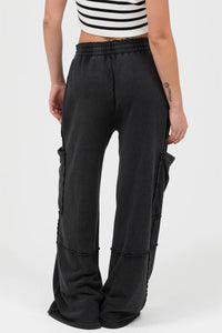 Off Duty Mineral Wash Cargo Pants - Black