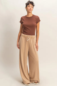 Minimal Chic Ribbed Crew Neck Basic Tee - Brown