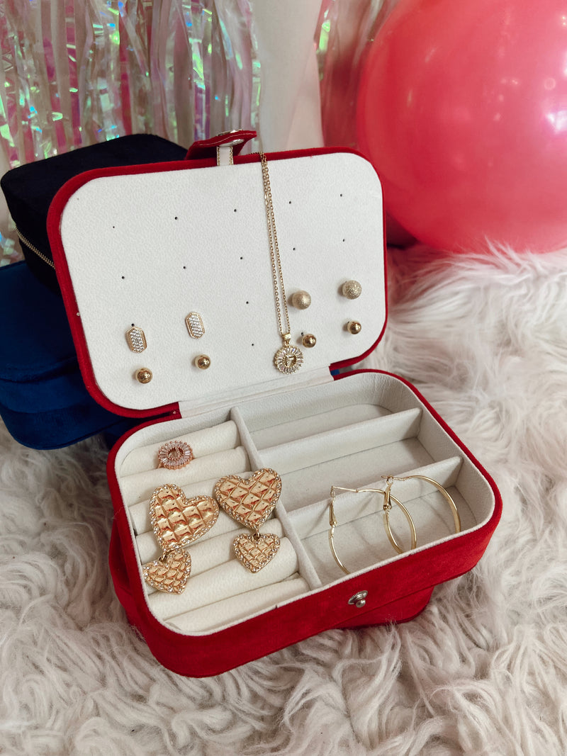 Pure Charm Rectangle Velvet Travel Case